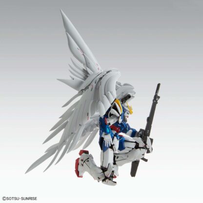 MG 1/100 Wing Gundam Zero EW Ver. Ka - Image 10